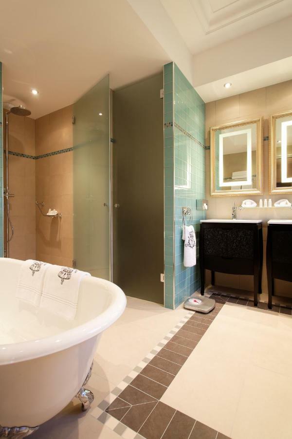 Majestic Apartments Champs Elysees Париж Екстер'єр фото